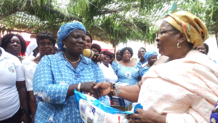 Women Ministry Donates to Residents of Kpogede