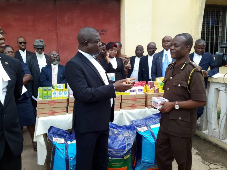 Volta Bar Donates to Ho Prisons