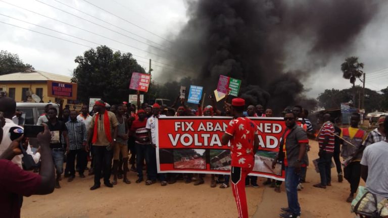 Protesters Give Police Tough Time at Demo Over ‘Abandoned Volta Roads’