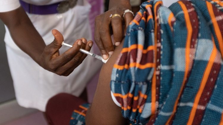 COVID-19 Vaccination Begins in Volta; Over 14,000 Health Workers to Receive Jabs