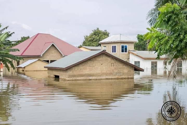 Thousands Displaced as Akosombo  Dam Spillage Forces Residents to Abandon Homes